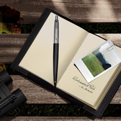 Długopis Parker Jotter XL Richmond Matte Black CT Czarny w Etui Długopis Parker Jotter XL Richmond Matte Black CT Czarny w Etui