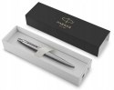Długopis Parker Jotter Stal Ct z grawerem i z czerwonym etui Parker