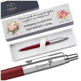 Czerwony Parker Jotter Originals z grawerem i tabliczką na kartonowym pudełku