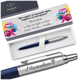 Granatowy Parker Jotter Originals z grawerem i tabliczką na kartonowym pudełku