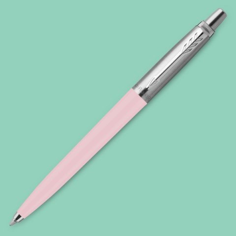 DŁUGOPIS PARKER Jotter Róż Pink Baby Z Grawerem i Etui Czerwone Parker DŁUGOPIS PARKER Jotter Róż Pink Baby Z Grawerem i Etui Czerwone Parker